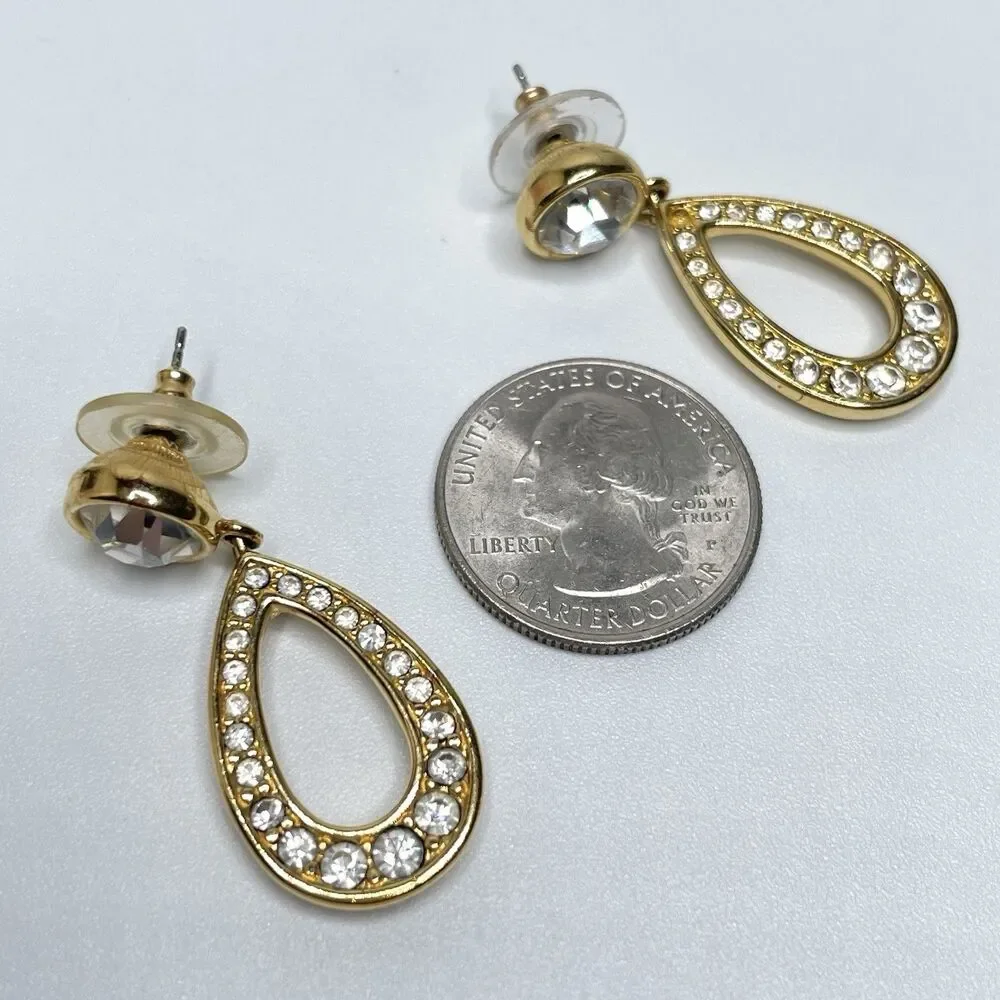 Vintage Monet Gold Tone Teardrop Glass Rhinestone Dangle Earrings Stunning
